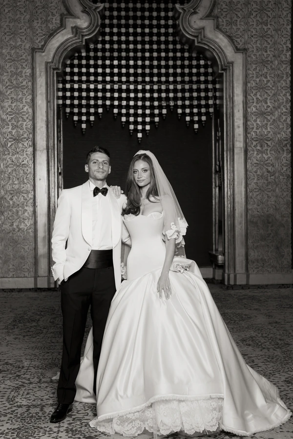 Desert Romance Meets Modern Minimalism at This Spectacular Pyramids of Giza Wedding
