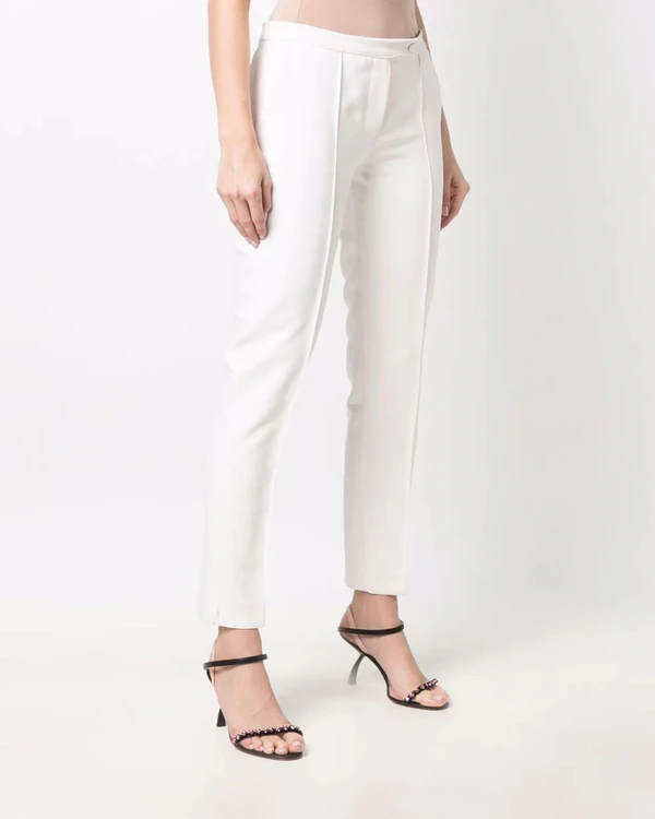 Stylish Pantsuits for a Modern-Day Bridal Look