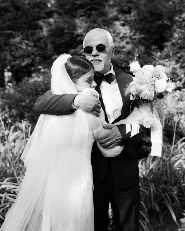 Best Wedding Gifts for Parents from the Couple — photo 1
