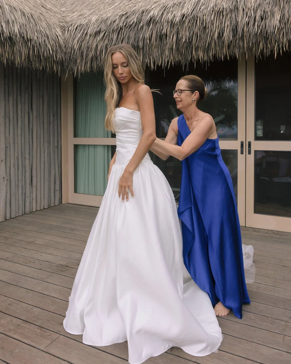 A Tropical Black-Tie Beach Wedding Weekend in Hawaii