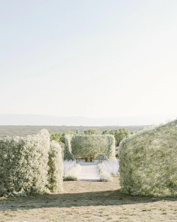 15 Best Wedding Stylists & Florists in America