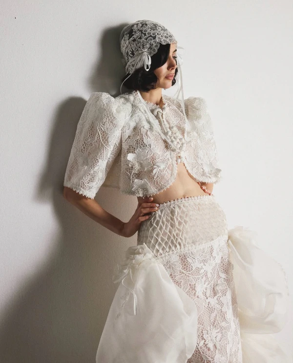 <a href="https://www.instagram.com/shahiralasheenbridal/p/DaN-oTvjEZm/">Shahira Lasheen</a>