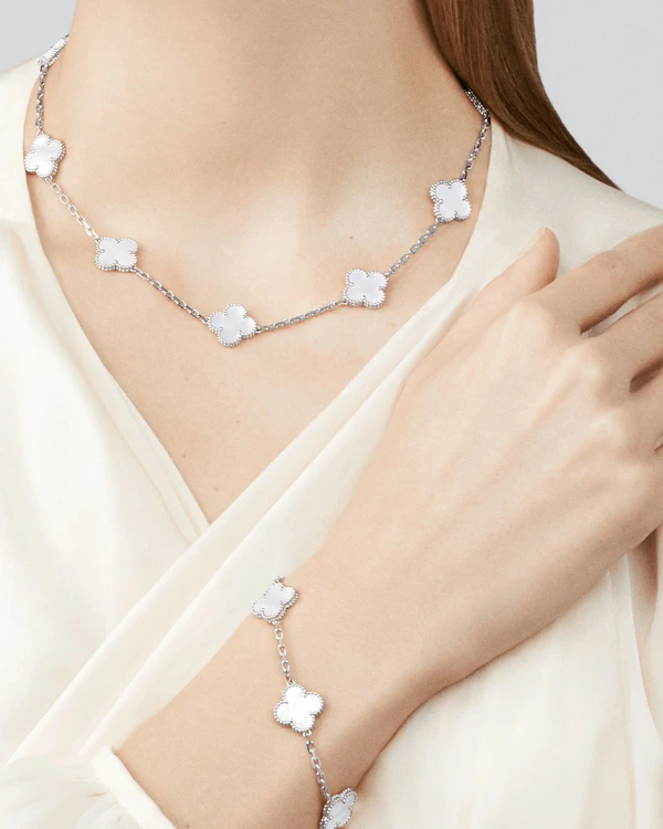 Anniversary Gift Ideas by Year, From Traditional to Modern