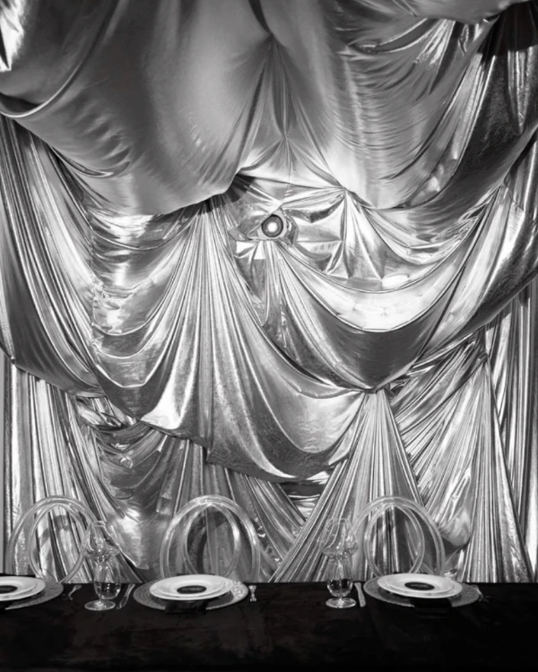 45 Silver Wedding Decor Ideas That Are Totally on Trend