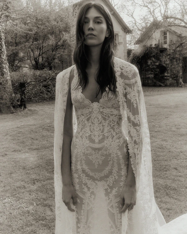 45 Chic New Season Lace Bridal Dresses — photo 1