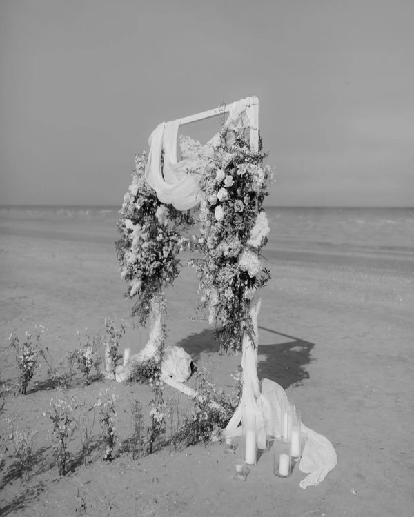 Micro-Weddings: Pros and Cons