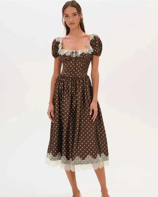 30 Stylish and So On-Trend Polka Dot Wedding Guest Dresses