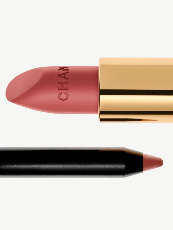 <a href="https://www.instagram.com/p/DWO7ha2FUIu/?img_index=1">Chanel Beauty</a>