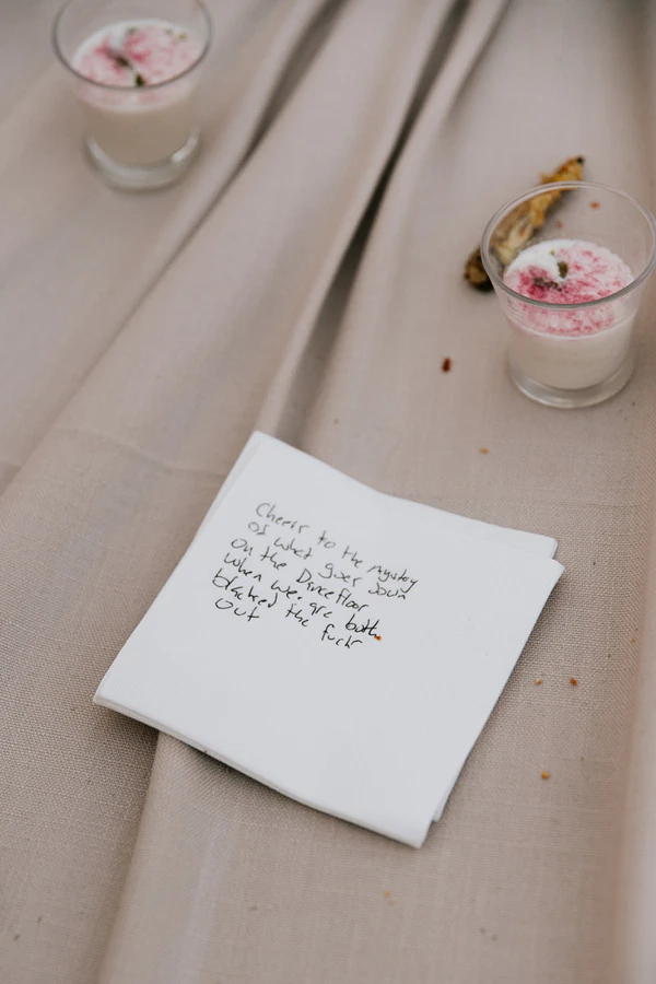 Pastel Florals, Golden Arches & a Dance-Filled Night at This Menorca Quarry Wedding