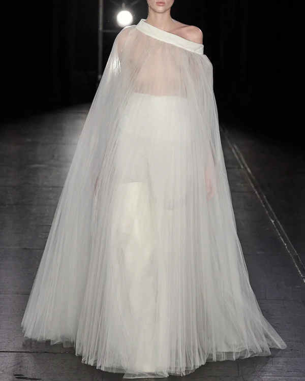 Our Editor's Top Bridal Styles from the FW24 Runways