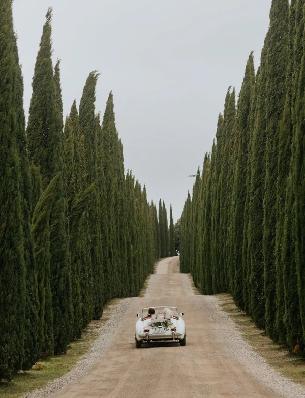 <a href="https://www.instagram.com/p/DXZyoZXjHm2/?hl=en&img_index=1">Castiglione del Bosco</a>, Photography: <a href="https://www.instagram.com/JoseVilla/?hl=en">Jose Villa</a>