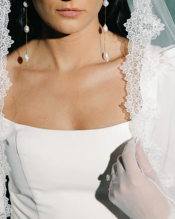 Paige & Doug's Timeless Wedding at Natirar Mansion — photo 1