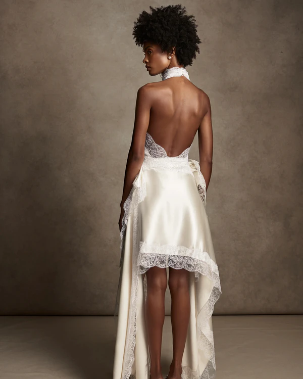 15 Halterneck Wedding Dresses