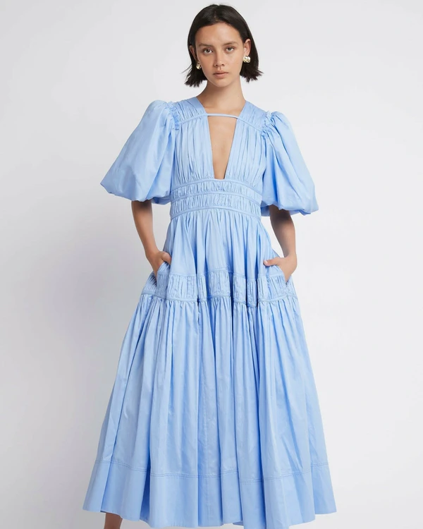 Here Are Summer Maternity Dresses For Wedding Guests