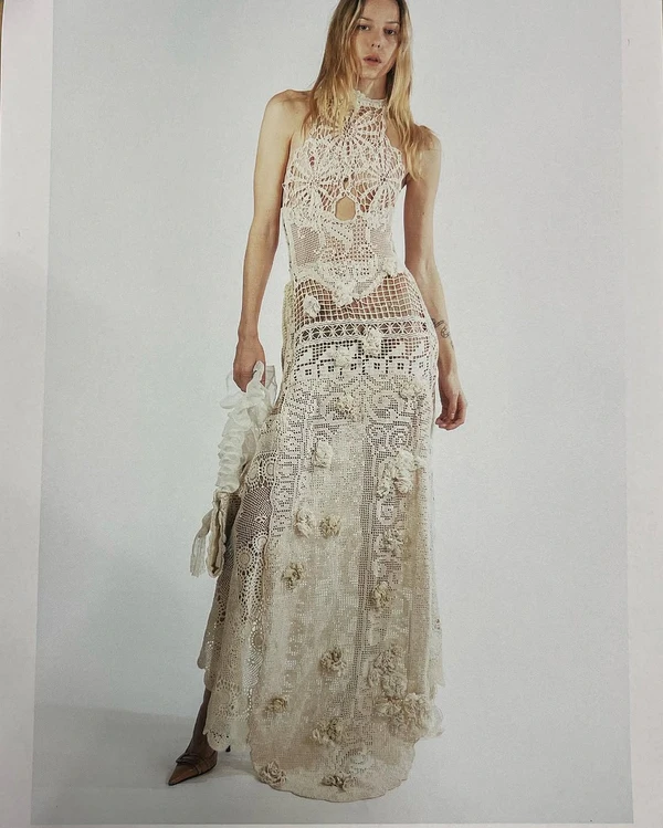 The Boho Revival: 40 Bohemian Wedding Dresses & Accessories for the Modern Bride