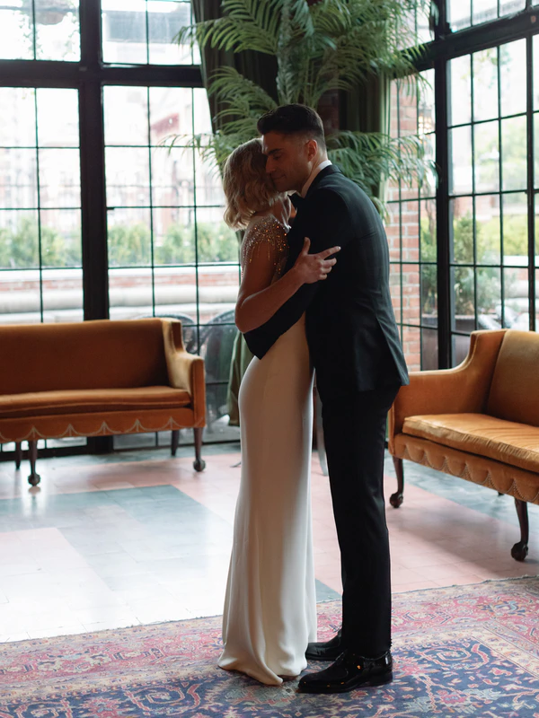 Autumn Elegance: A Heartfelt Wedding Celebration at The Bowery Hotel