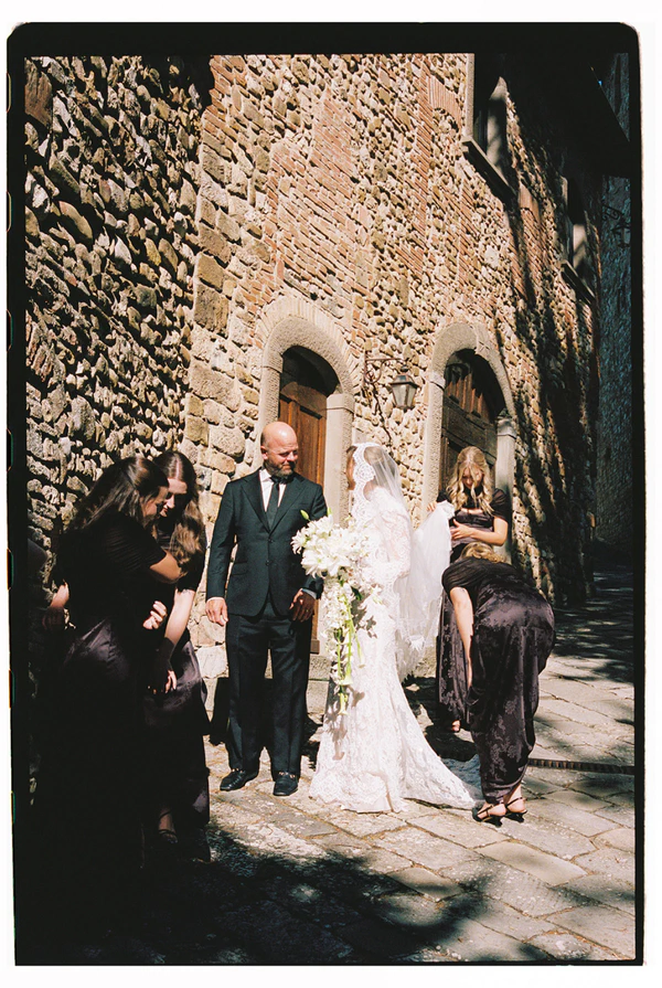 Inside Influencer Grace Nicholas’s Vintage-Style Wedding in Tuscany, Captured Entirely on Film