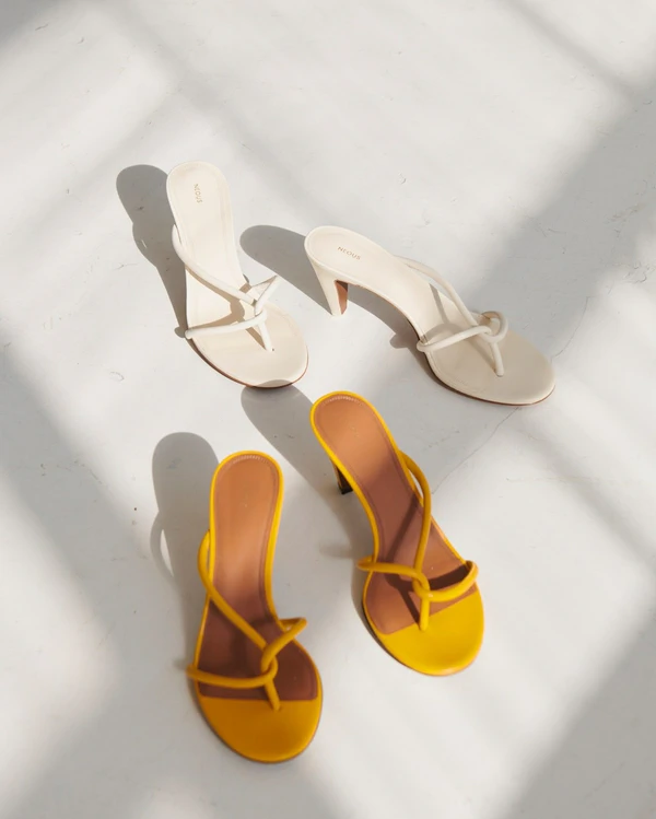 17 Most Elegant Low-Heel Wedding Shoes — photo 2