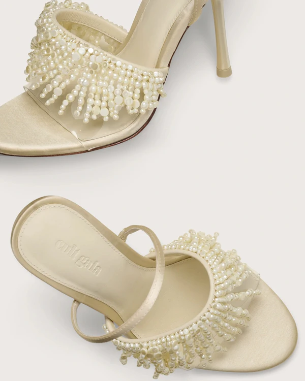 30 Chic Bridal Sandal Heels