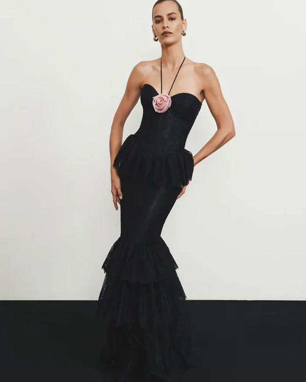 35 Best Lace Wedding Guest Dresses for Every Dress Code