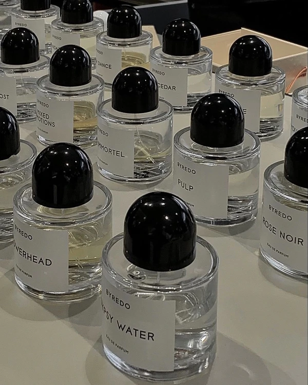 Finding the Perfect Wedding Fragrance