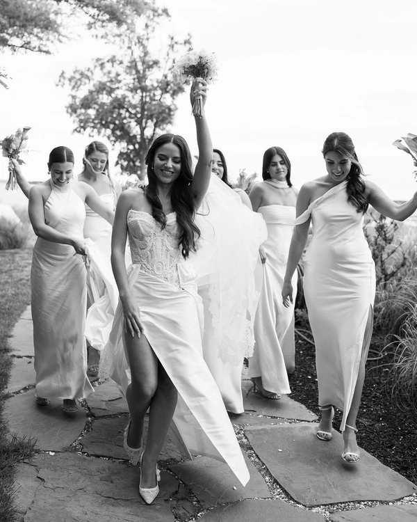 A Stylish Vintage Wedding on Long Island’s North Fork