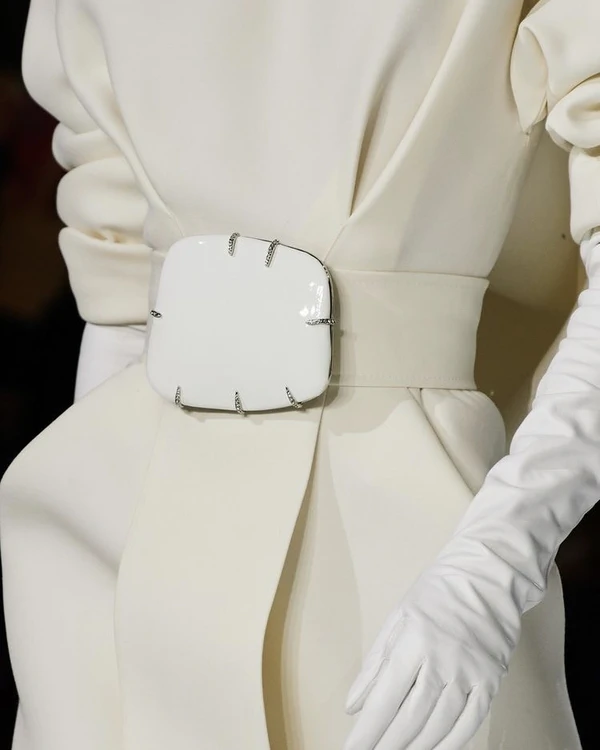 How to Dress Up If You Are the Mother of the Groom