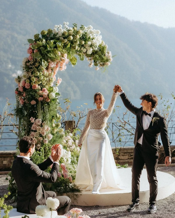<a href="https://www.instagram.com/p/DHmRMfkRCq6/?img_index=1">Happy Moments Collector,</a> Photography: <a href="https://www.instagram.com/cathylessardphoto/">Cathy Lessard</a>