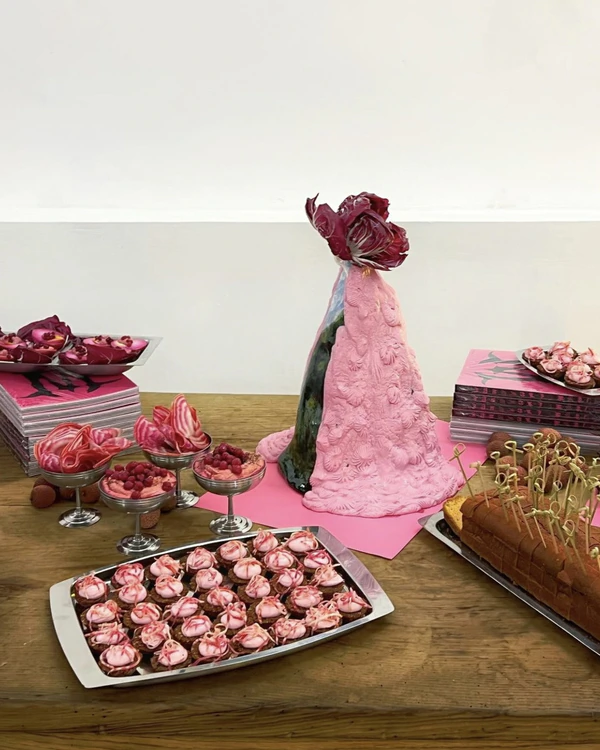 40 Alternatives to Floral Centerpieces