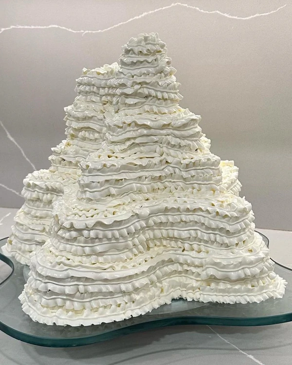 The Trendiest Wedding Cake Ideas to Match Every Wedding Style