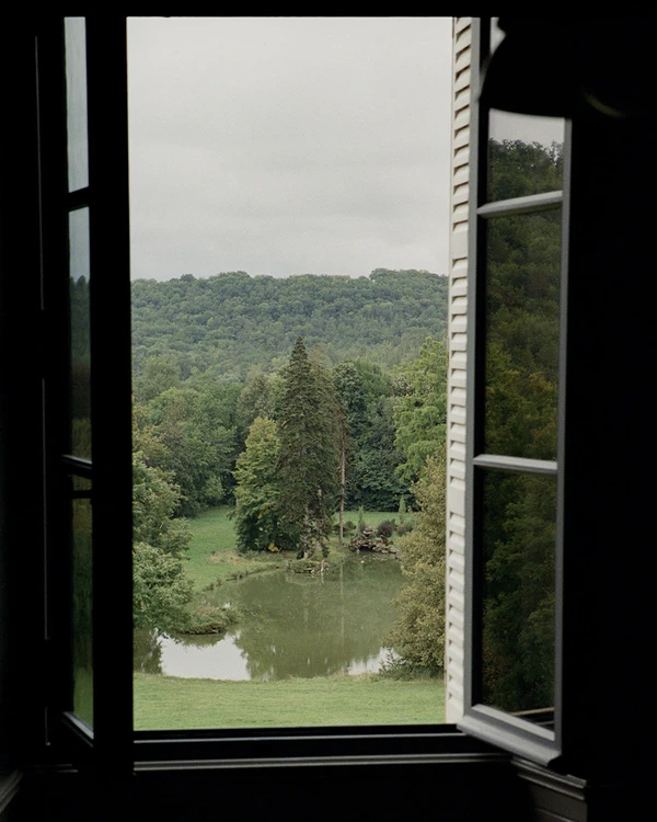 Influencer Ella McFadin’s French Château Wedding Was an Editorial Take on Countryside Elegance