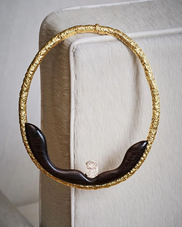 <span style="color: #95a5a6;"><em><span style="text-decoration: underline;"><span style="text-decoration-line: underline;"><a style="color: #95a5a6; text-decoration: underline;" href="https://www.instagram.com/anakhouri" target="_blank" rel="noopener">Ana Khouri</a></span></span></em></span>
