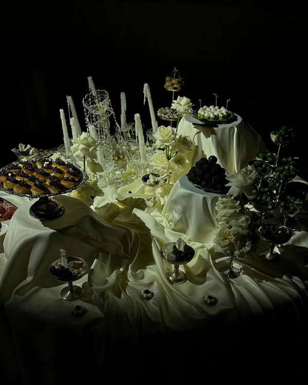 40 Statement Lighting Ideas to Elevate Your Wedding Reception