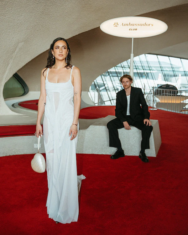 A Chic Wedding at a Retro New York City Airport