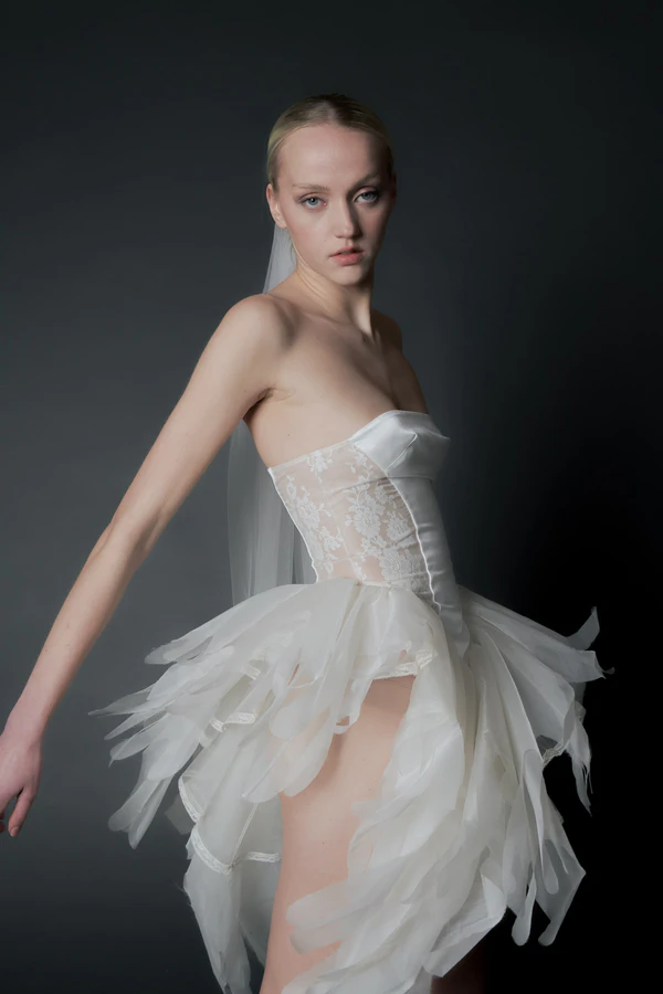 r.l.e bride, wedding bridal in United Kingdom — portfolio photo 3
