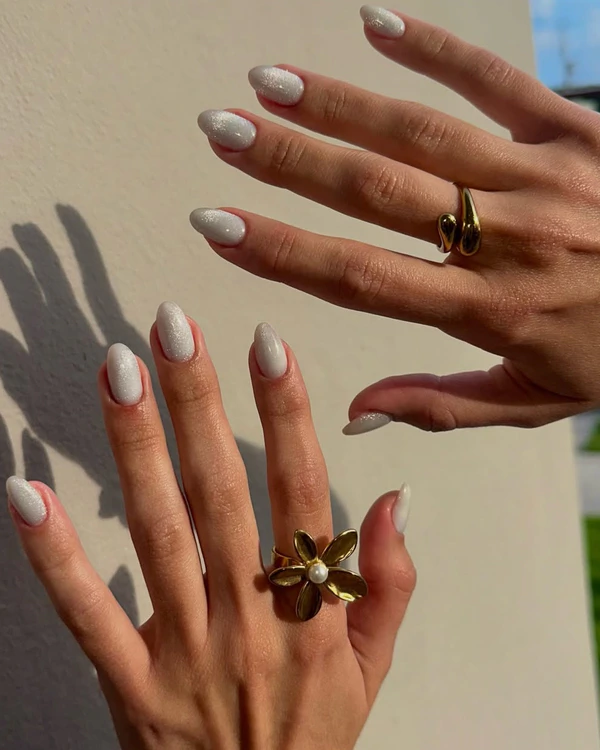 <a href="https://www.instagram.com/p/DX0e2_PjEvr/?img_index=1">Gel Polish Bar</a>