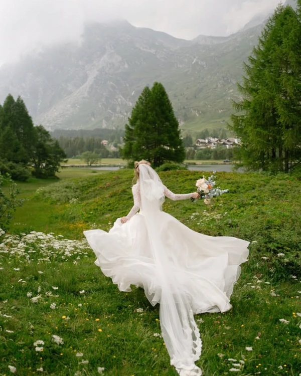 <a href="https://www.instagram.com/p/DVJwuFBjMJ_/" target="_blank">Photography: Sam Webb</a>