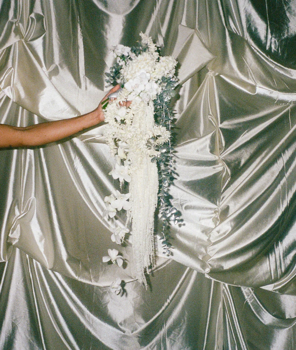 A Dreamlike Siren-Inspired Wedding With Oceanic Details in California