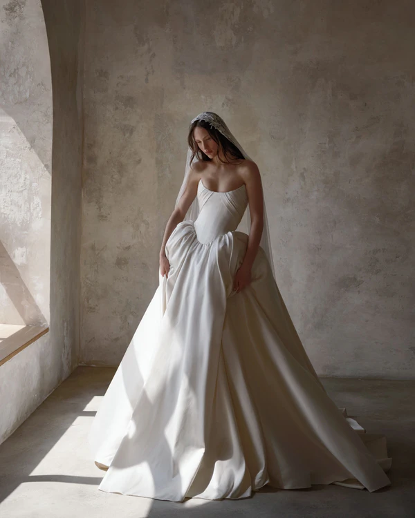 Introducing Noy Eliyahu’s 2027 Bridal Collection “Amour Éternel”
