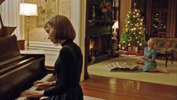 Romantic Christmas Movies To Get You In A Festive Mood