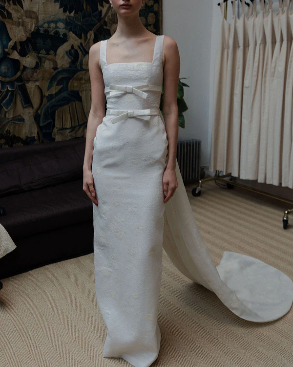 The Chicest Trends from the Spring '25 Bridal Collections