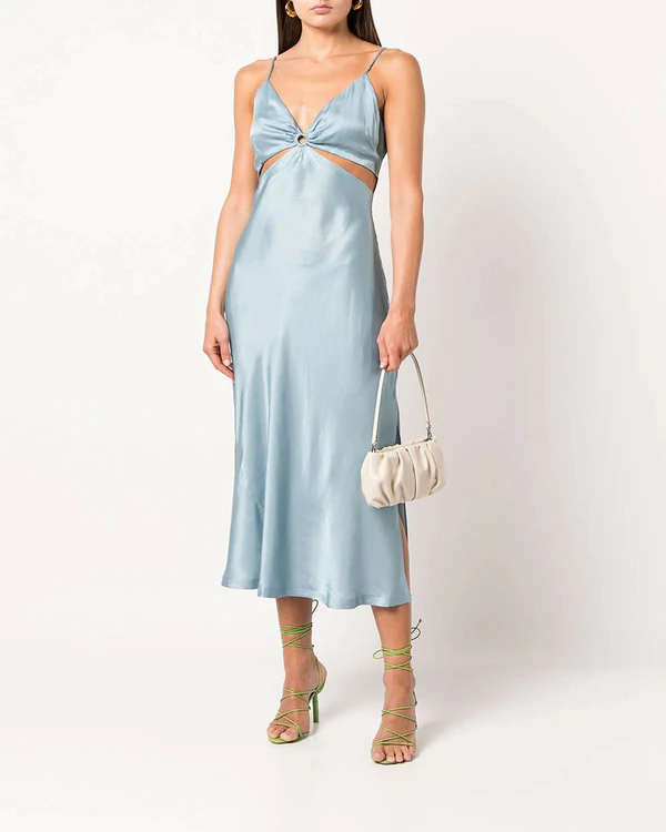 These Dresses Are Perfect for a Seaside Ceremony