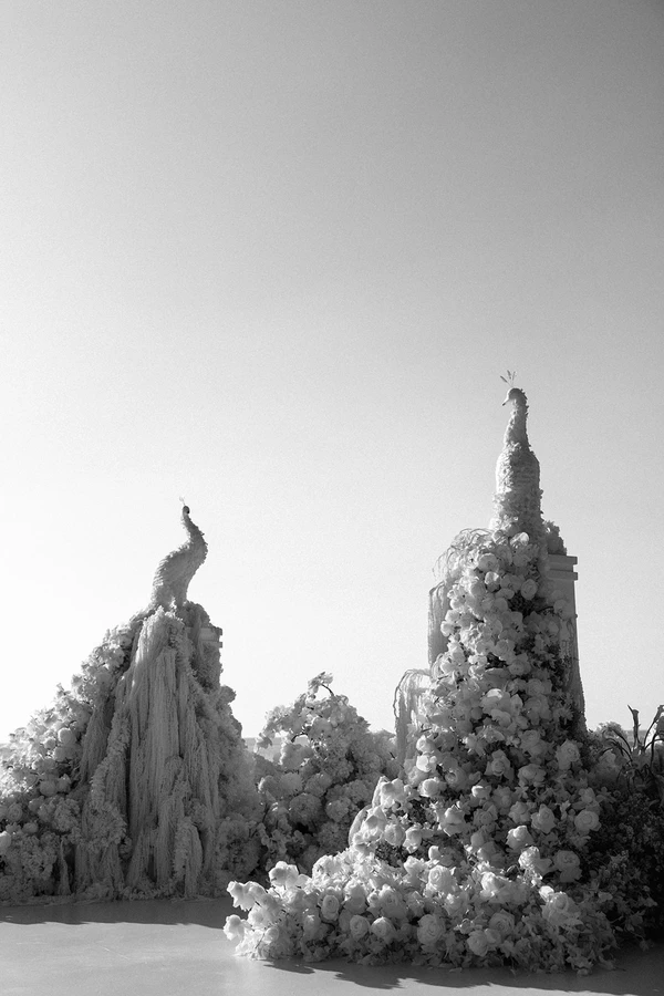 A Sculptural Floral Fantasy at This Intimate Black-Tie Wedding in Phuket