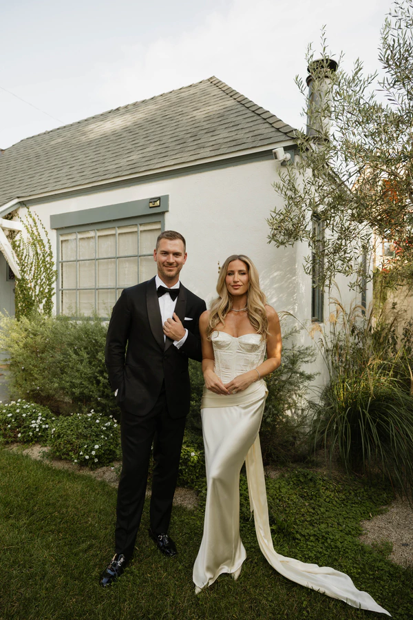 Noa Fineout, wedding bridal in California, USA — portfolio photo 1