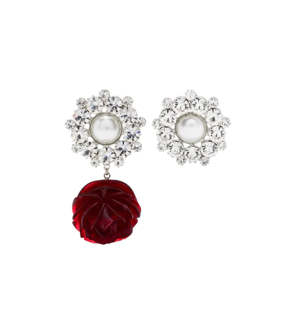 <a href="https://www.farfetch.com/shopping/women/magda-butrym-crystal-and-resin-rose-earrings-item-31564841.aspx">MAGDA BUTRYM Earrings</a> from Farfetch, $1043