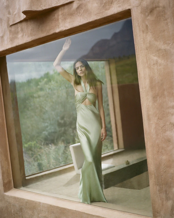 Meet “Fern”: Shona Joy’s Fresh Take on Modern Bridesmaid Dressing