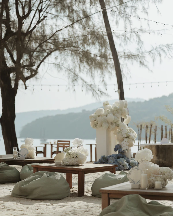 A Dreamy Seaside Wedding in Thailand