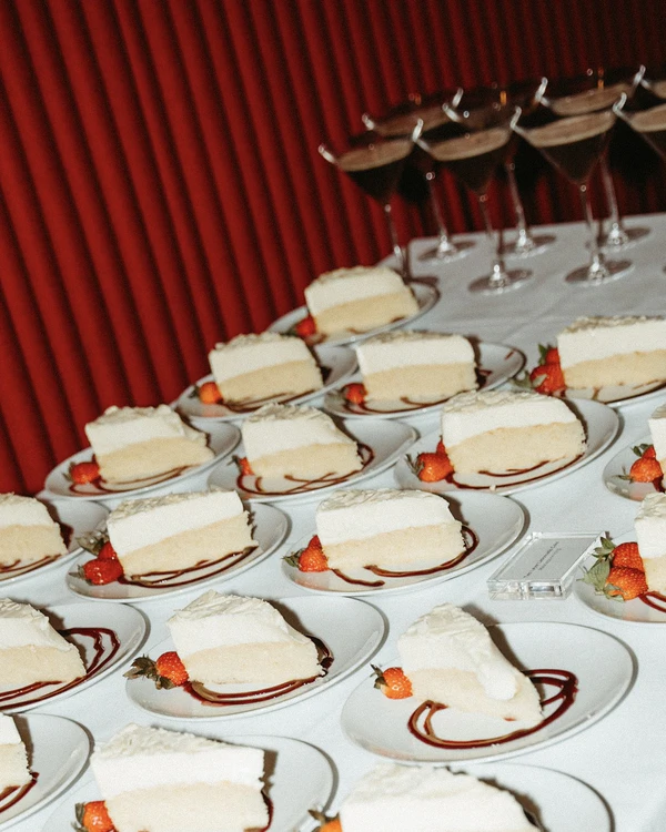 A Chic Wedding at a Retro New York City Airport