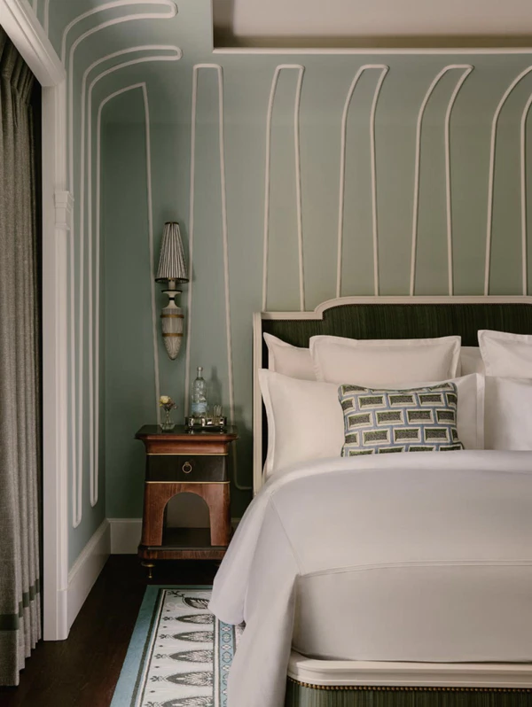 <a href="https://auberge.com/cambridge-house/stories/manor-reborn/">Cambridge House</a>