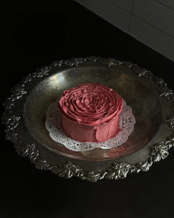 Pink Wedding Cakes & Desserts